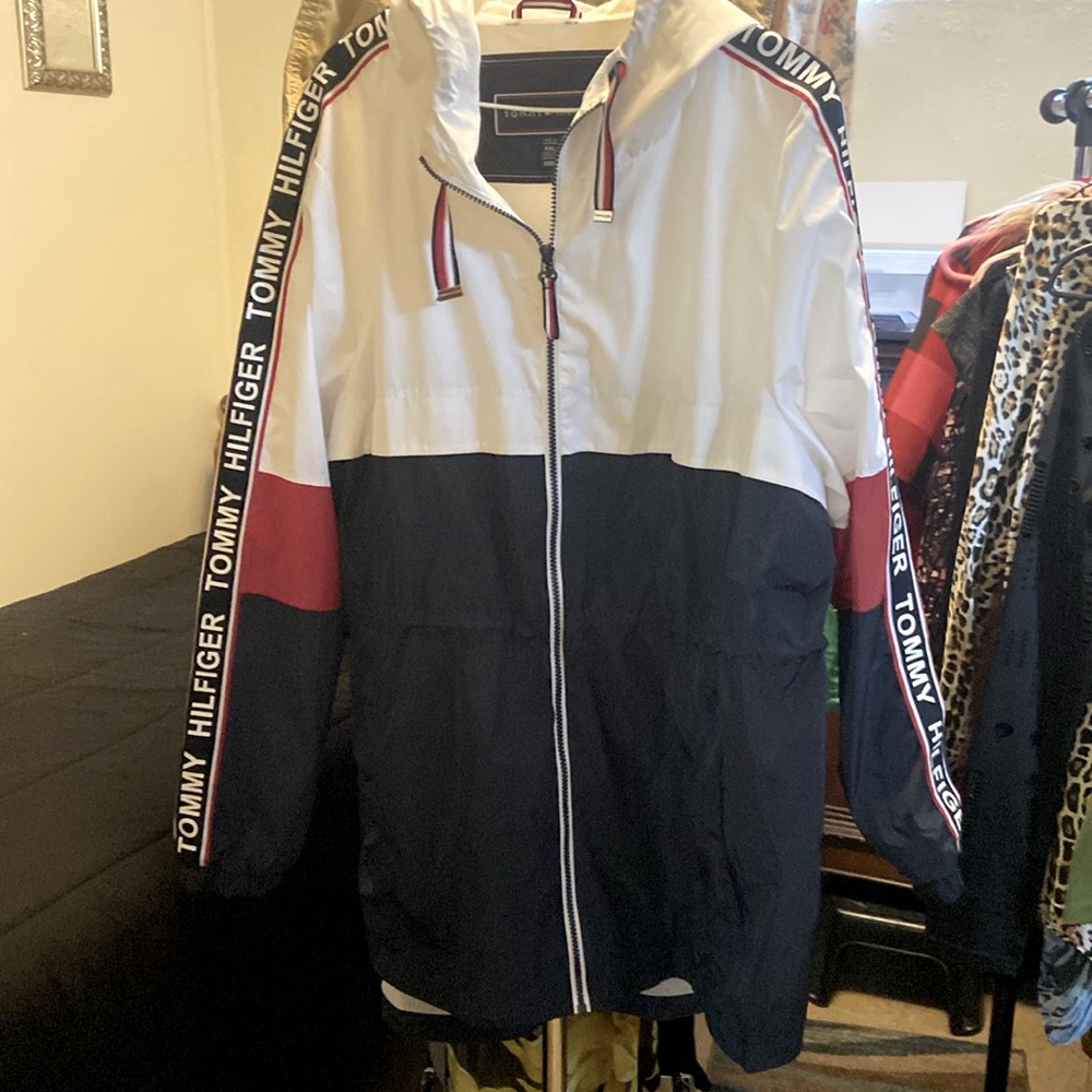 Tommy Hilfiger Lightweight Jacket